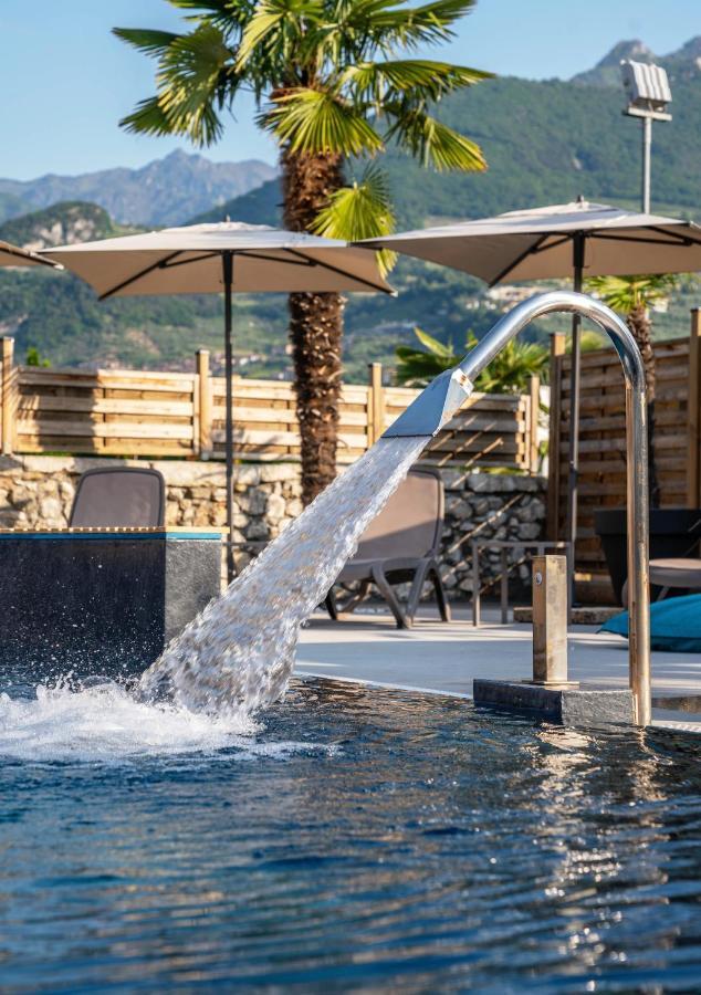 Hotel Rudy Riva del Garda Esterno foto