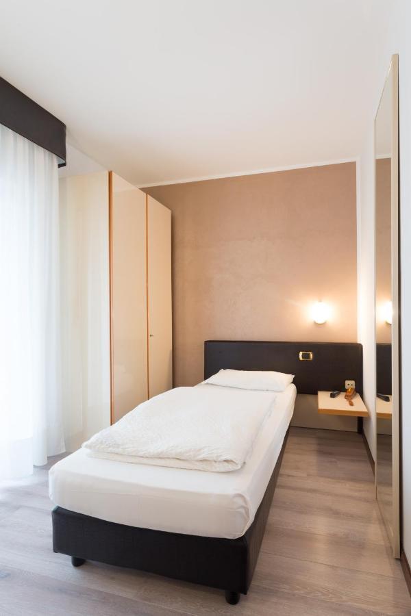 Hotel Rudy Riva del Garda Camera foto