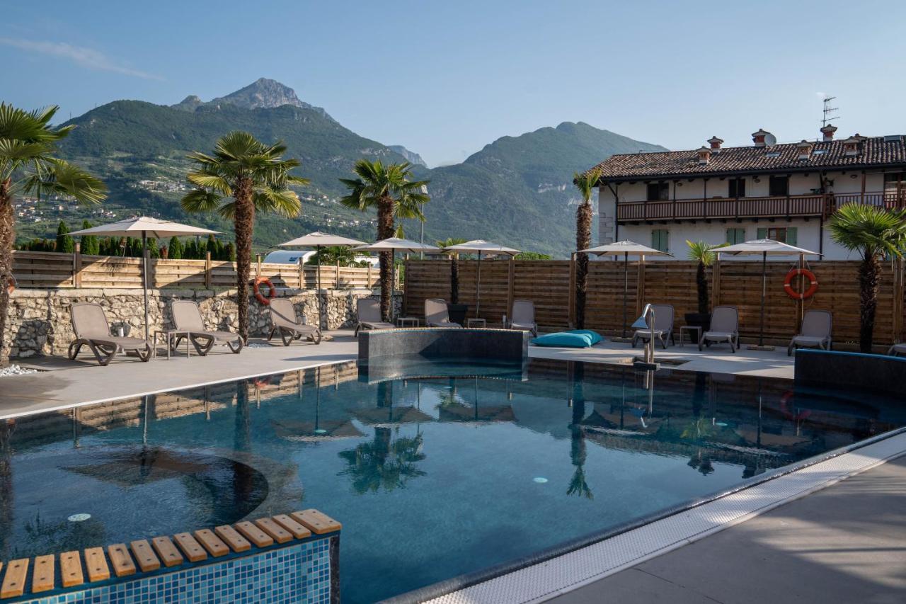 Hotel Rudy Riva del Garda Esterno foto
