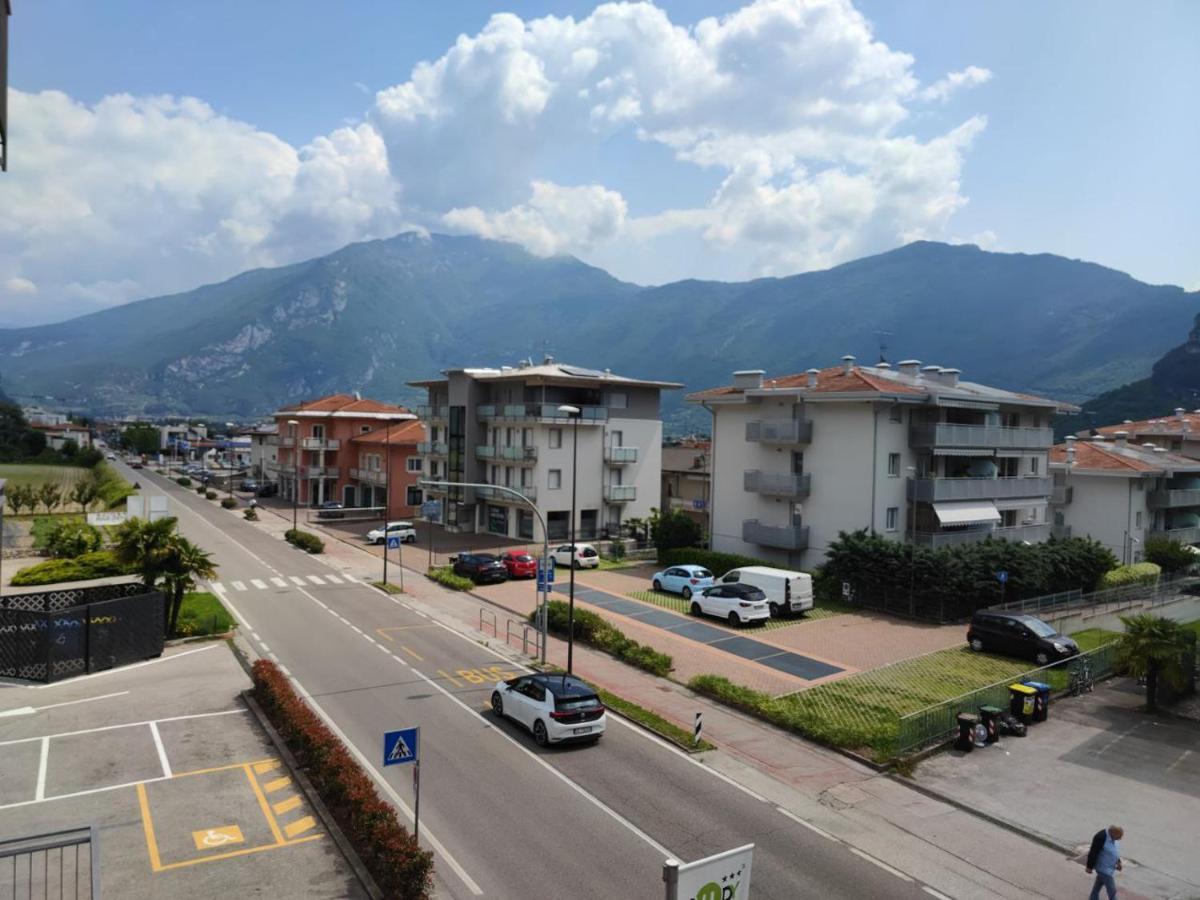 Hotel Rudy Riva del Garda Esterno foto