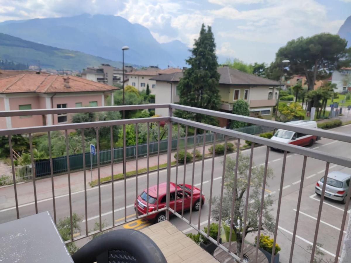 Hotel Rudy Riva del Garda Esterno foto