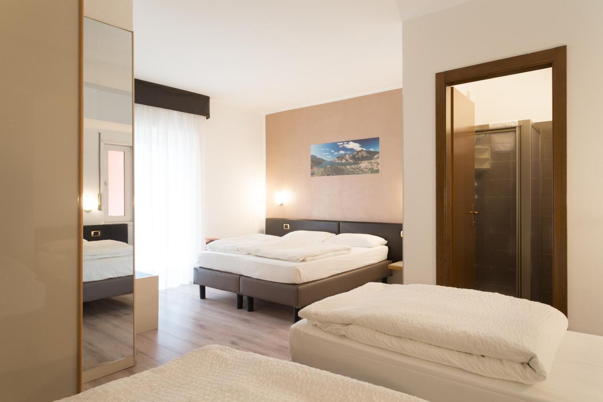 Hotel Rudy Riva del Garda Camera foto